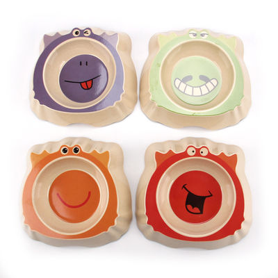 Chén cho chó và mèo nuôi bằng nhựa chất lượng tốt